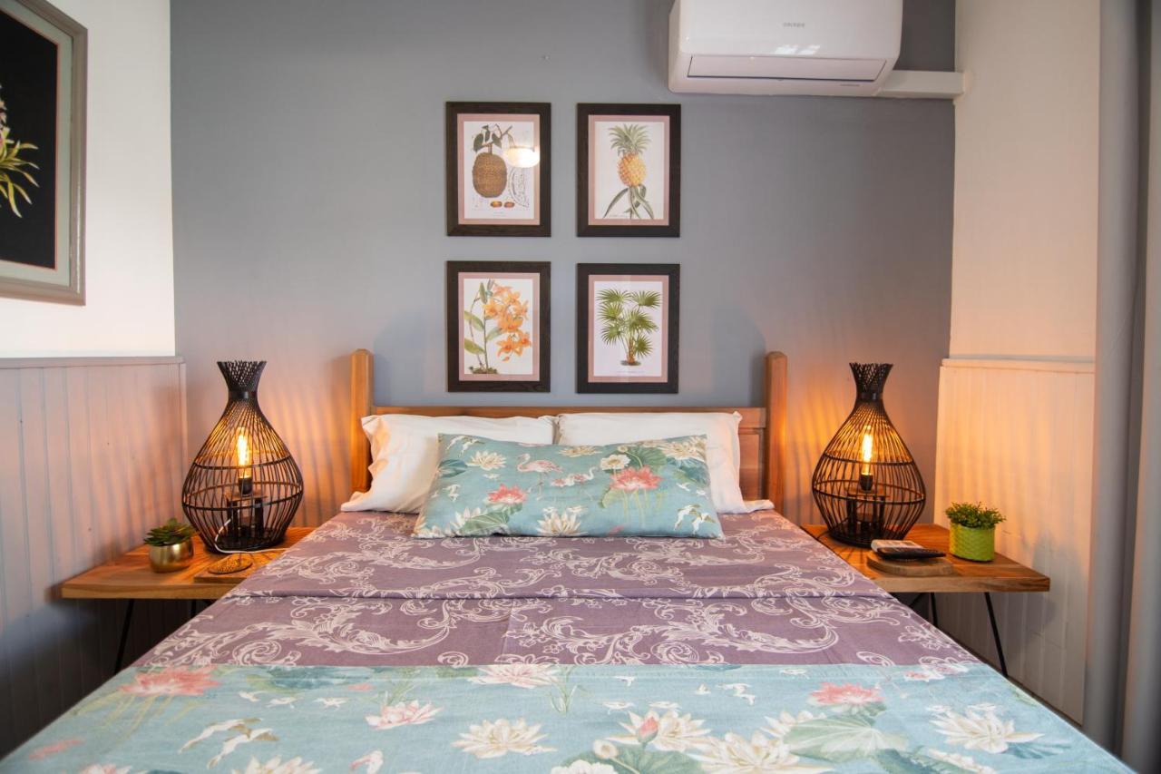Appartements Et Chambres En Coeur De Ville Saint-Denis - Entree Autonome - Check In 14H30- Екстер'єр фото