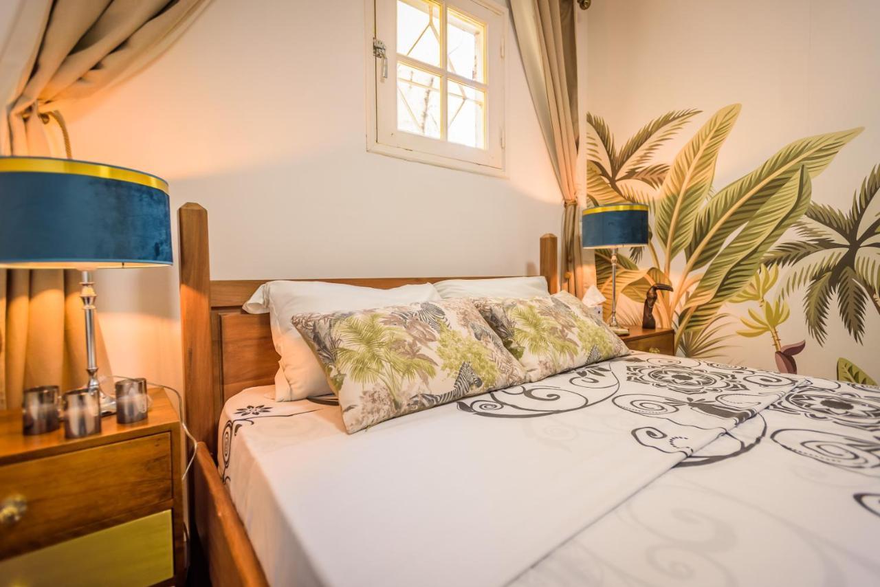 Appartements Et Chambres En Coeur De Ville Saint-Denis - Entree Autonome - Check In 14H30- Екстер'єр фото